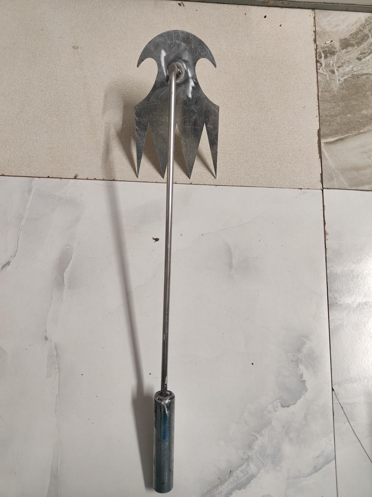 Ironrake 2.0: Puller Sharp Weeding Tool